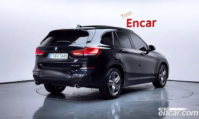 BMW X1 2022 2.0 автомат (гидро), миниатюра 2