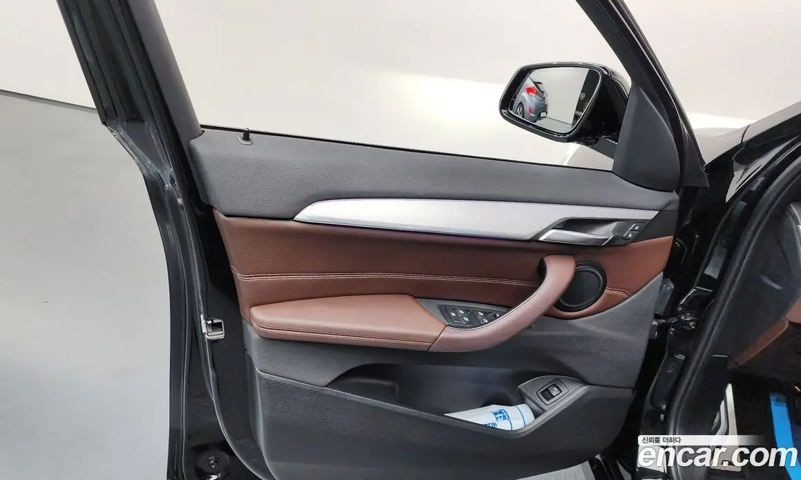 BMW X1 2022 2.0 автомат (гидро), фото 14