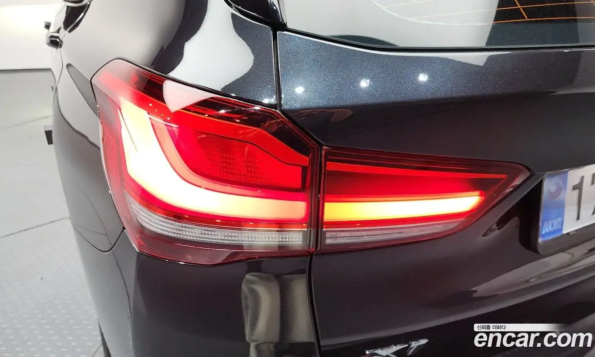 BMW X1 2022 2.0 автомат (гидро), фото 9