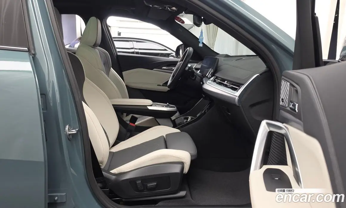 BMW X2 2024 2.0 автомат (гидро), фото 17 BMW X2 2024 2.0 автомат (гидро), фото 17