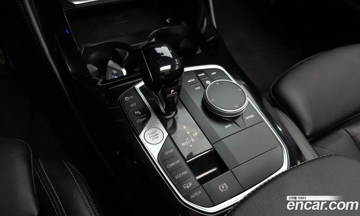BMW X4 2025 2.0 автомат (гидро), фото 12