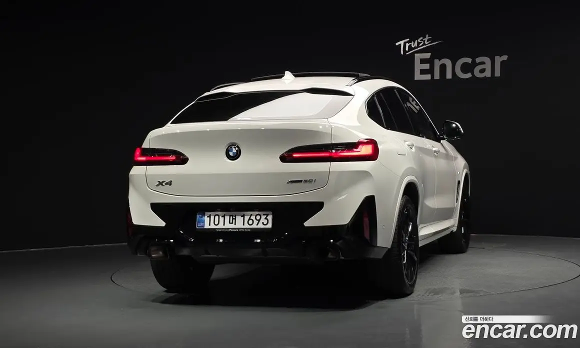 BMW X4 2025 2.0 автомат (гидро), фото 4
