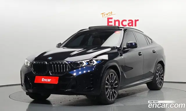 BMW X6, 2023, 40 489 км