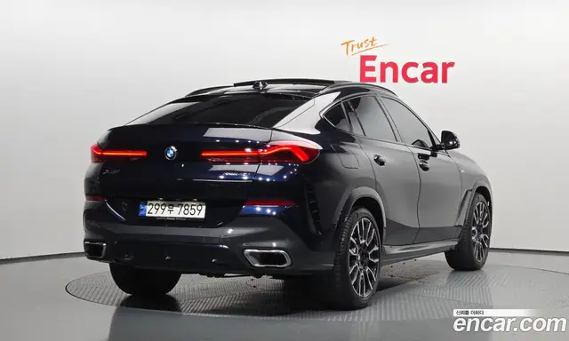 BMW X6 2023 3.0 автомат (гидро), миниатюра 2