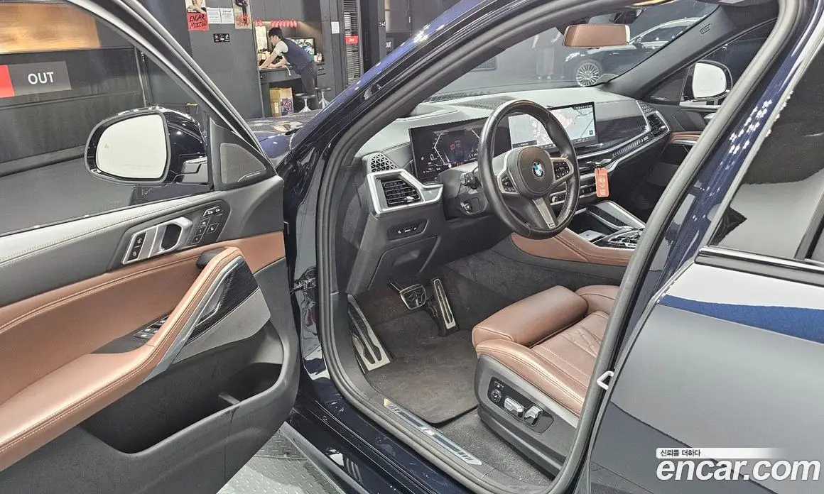 BMW X6 2023 3.0 автомат (гидро), фото 13