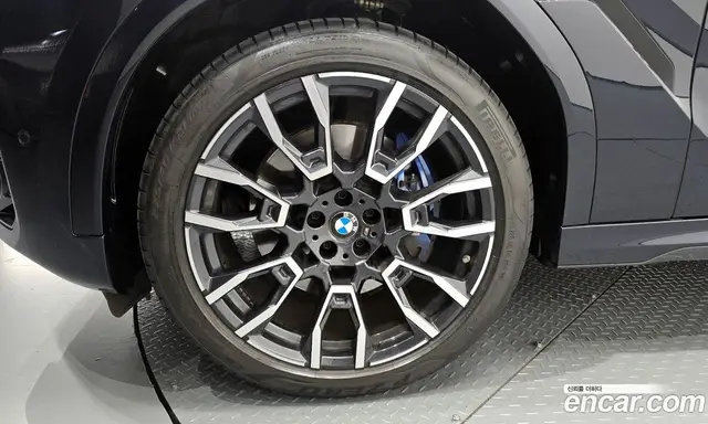 BMW X6 2023 3.0 автомат (гидро), миниатюра 5