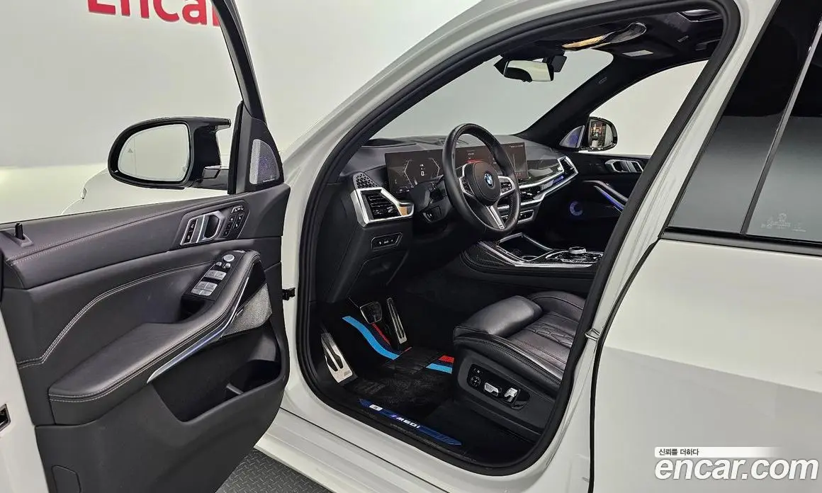 BMW X7 2024 4.4 автомат (гидро), фото 16 BMW X7 2024 4.4 автомат (гидро), фото 16