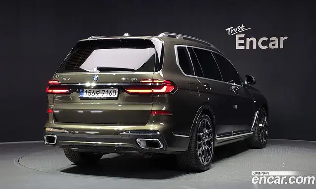 BMW X7 2025 3.0 автомат (гидро), миниатюра 2
