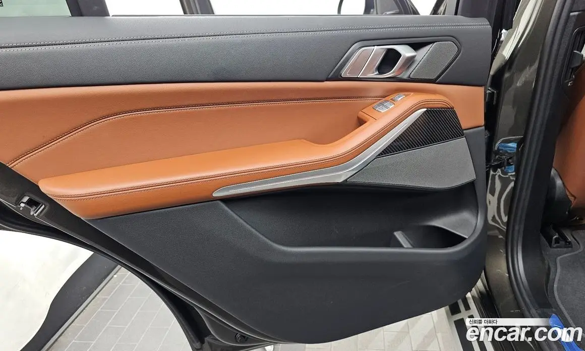 BMW X7 2025 3.0 автомат (гидро), фото 15