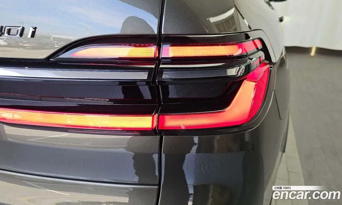 BMW X7 2025 3.0 автомат (гидро), фото 9