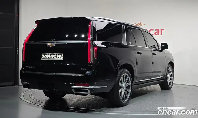 Cadillac Escalade 2022 6.2 автомат (гидро), миниатюра 2