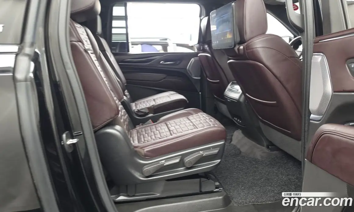 Cadillac Escalade 2022 6.2 автомат (гидро), фото 12