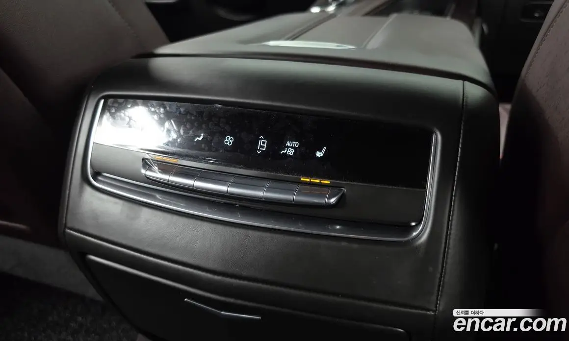 Cadillac Escalade 2022 6.2 автомат (гидро), фото 19