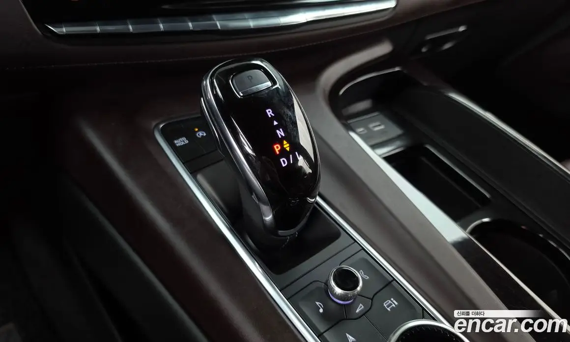 Cadillac Escalade 2022 6.2 автомат (гидро), фото 9