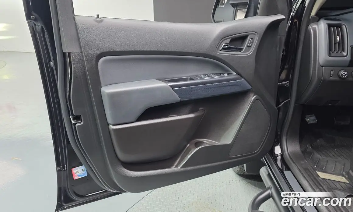 Chevrolet Colorado 2020 3.6 автомат (гидро), фото 14