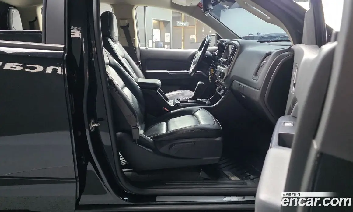 Chevrolet Colorado 2020 3.6 автомат (гидро), фото 16