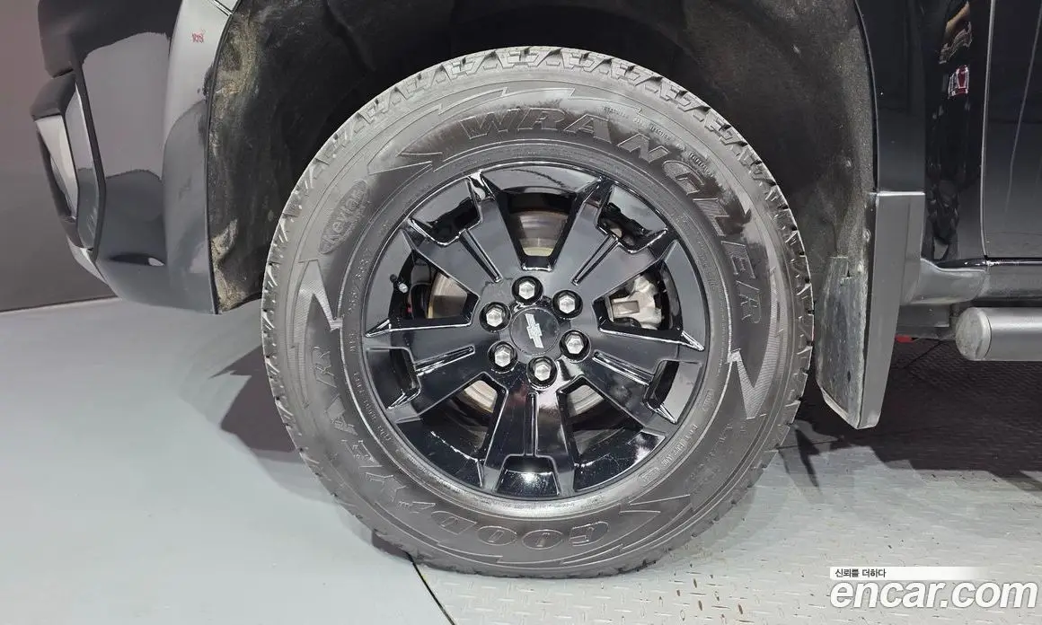Chevrolet Colorado 2020 3.6 автомат (гидро), фото 5