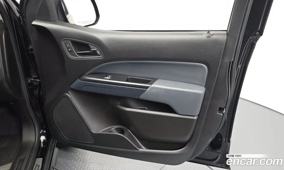 Chevrolet Colorado 2022 3.6 автомат (гидро), фото 14