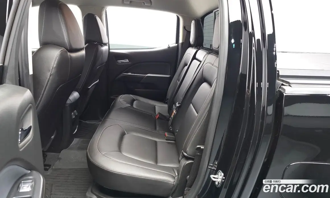 Chevrolet Colorado 2022 3.6 автомат (гидро), фото 16