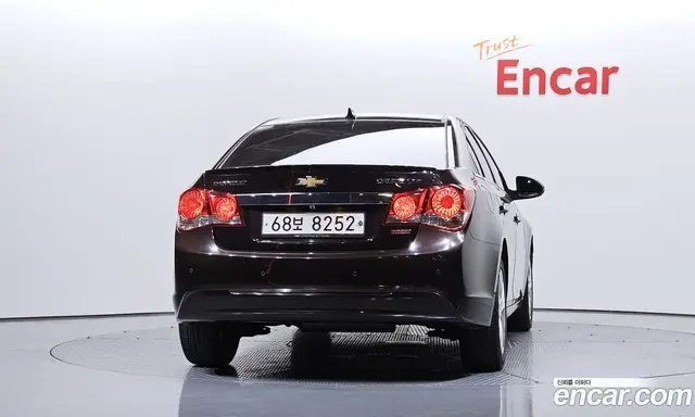 Chevrolet Cruze 2014 1.4 автомат (гидро), миниатюра 4 Chevrolet Cruze 2014 1.4 автомат (гидро), миниатюра 4
