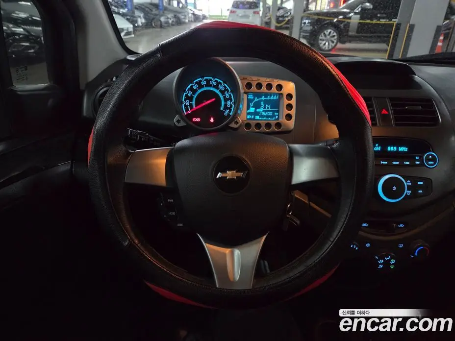 Chevrolet Spark 2012 1.0 автомат (гидро), фото 9
