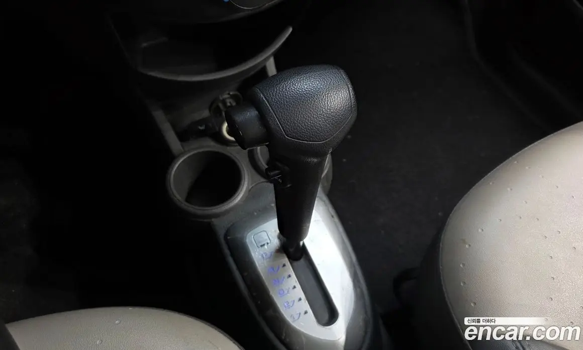 Chevrolet Spark 2012 1.0 автомат (гидро), фото 12