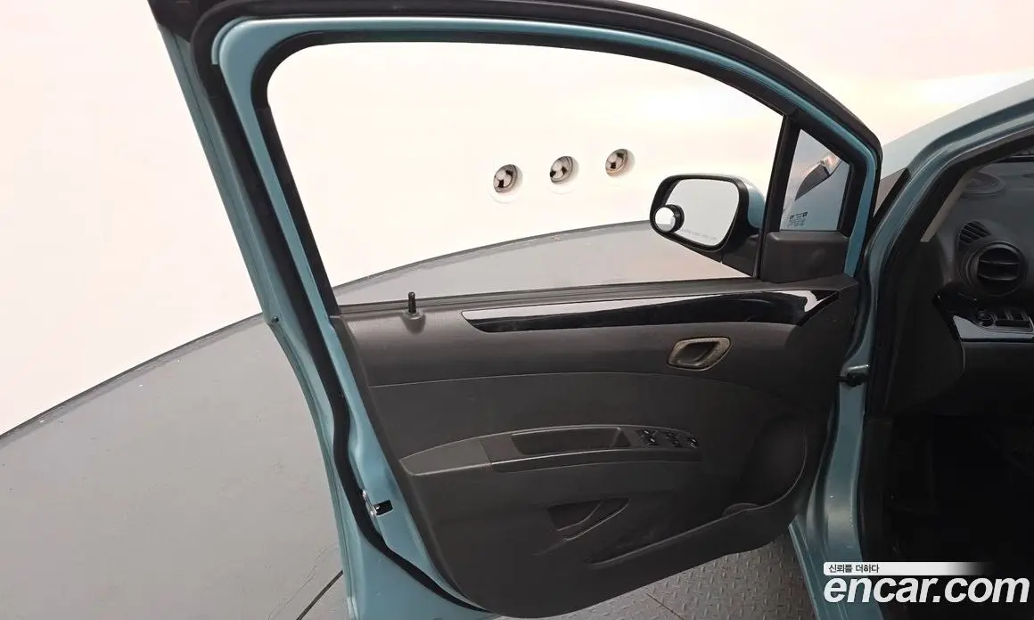 Chevrolet Spark 2012 1.0 автомат (гидро), фото 14