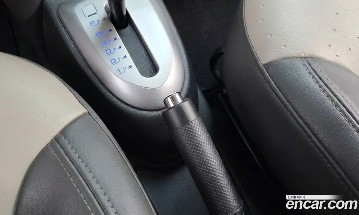 Chevrolet Spark 2012 1.0 автомат (гидро), фото 16