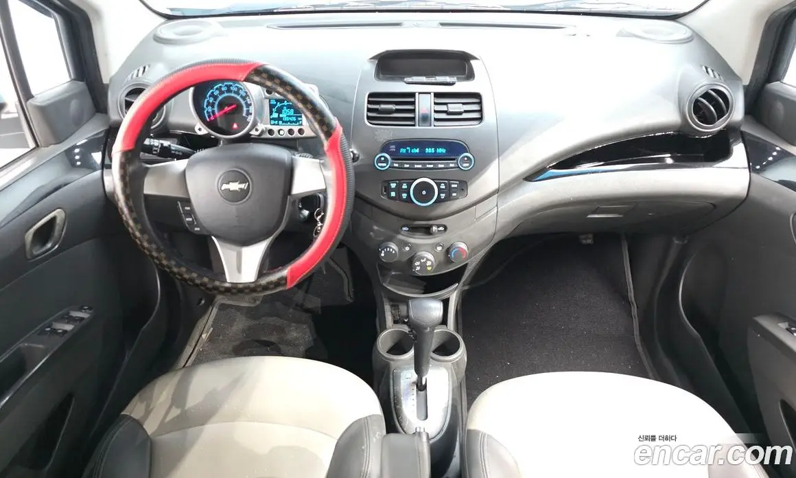 Chevrolet Spark 2012 1.0 автомат (гидро), фото 10