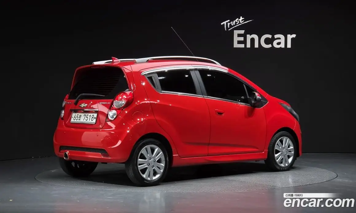 Chevrolet Spark 2013 1.0 автомат (гидро), фото 1 Chevrolet Spark 2013 1.0 автомат (гидро), фото 1