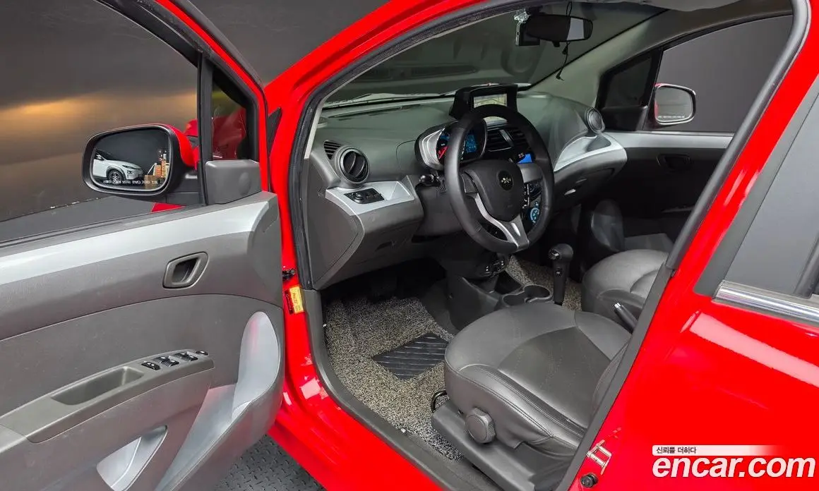 Chevrolet Spark 2013 1.0 автомат (гидро), фото 12 Chevrolet Spark 2013 1.0 автомат (гидро), фото 12