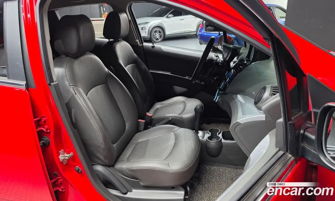 Chevrolet Spark 2013 1.0 автомат (гидро), фото 15 Chevrolet Spark 2013 1.0 автомат (гидро), фото 15