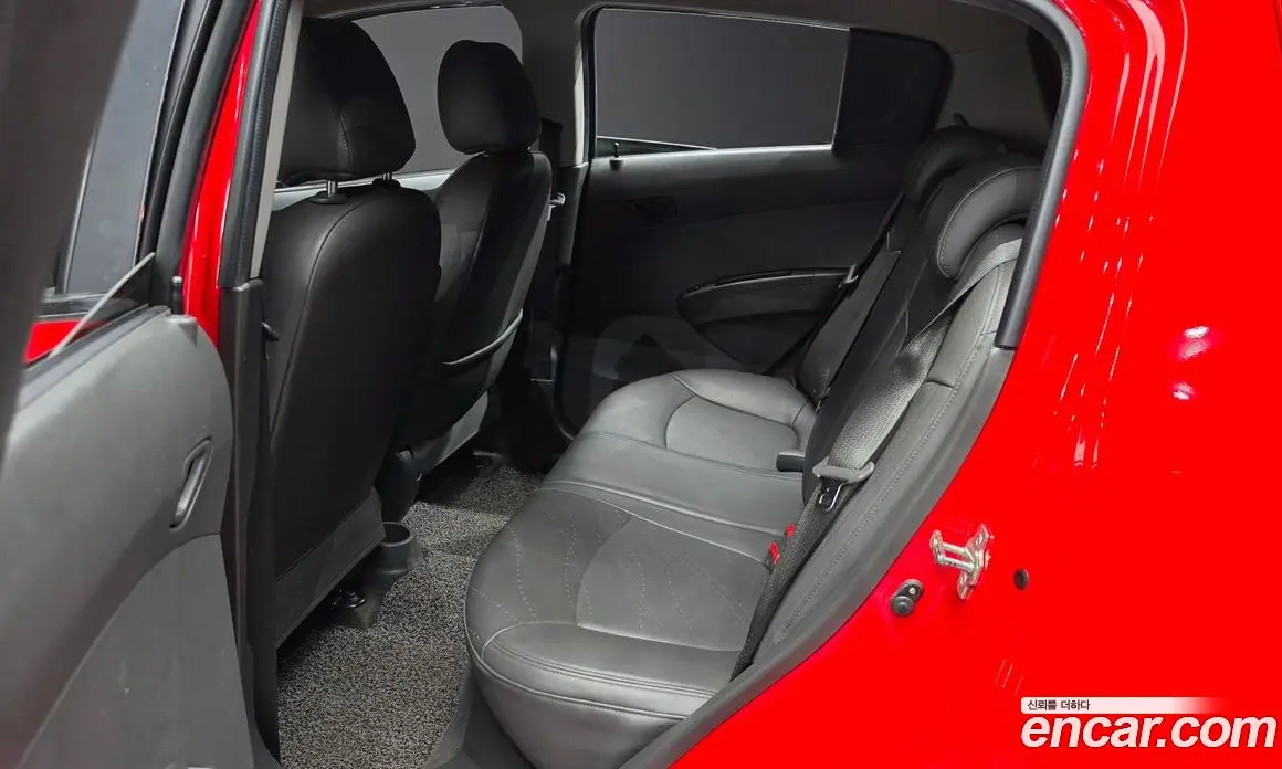 Chevrolet Spark 2013 1.0 автомат (гидро), фото 16 Chevrolet Spark 2013 1.0 автомат (гидро), фото 16