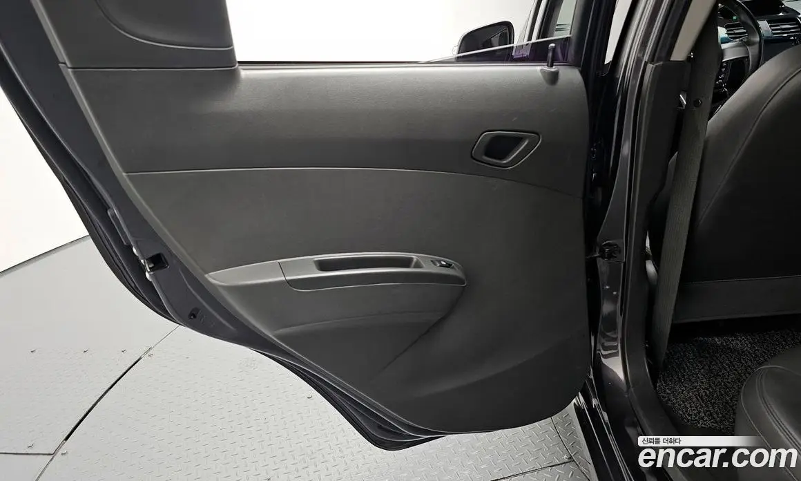 Chevrolet Spark 2015 1.0 автомат (гидро), фото 15