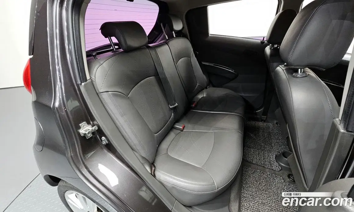 Chevrolet Spark 2015 1.0 автомат (гидро), фото 17