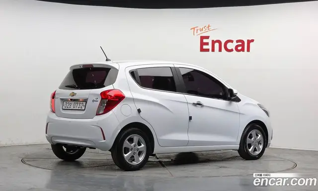 Chevrolet Spark 2016 1.0 автомат (гидро), миниатюра 2