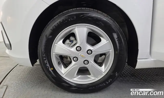 Chevrolet Spark 2016 1.0 автомат (гидро), миниатюра 5