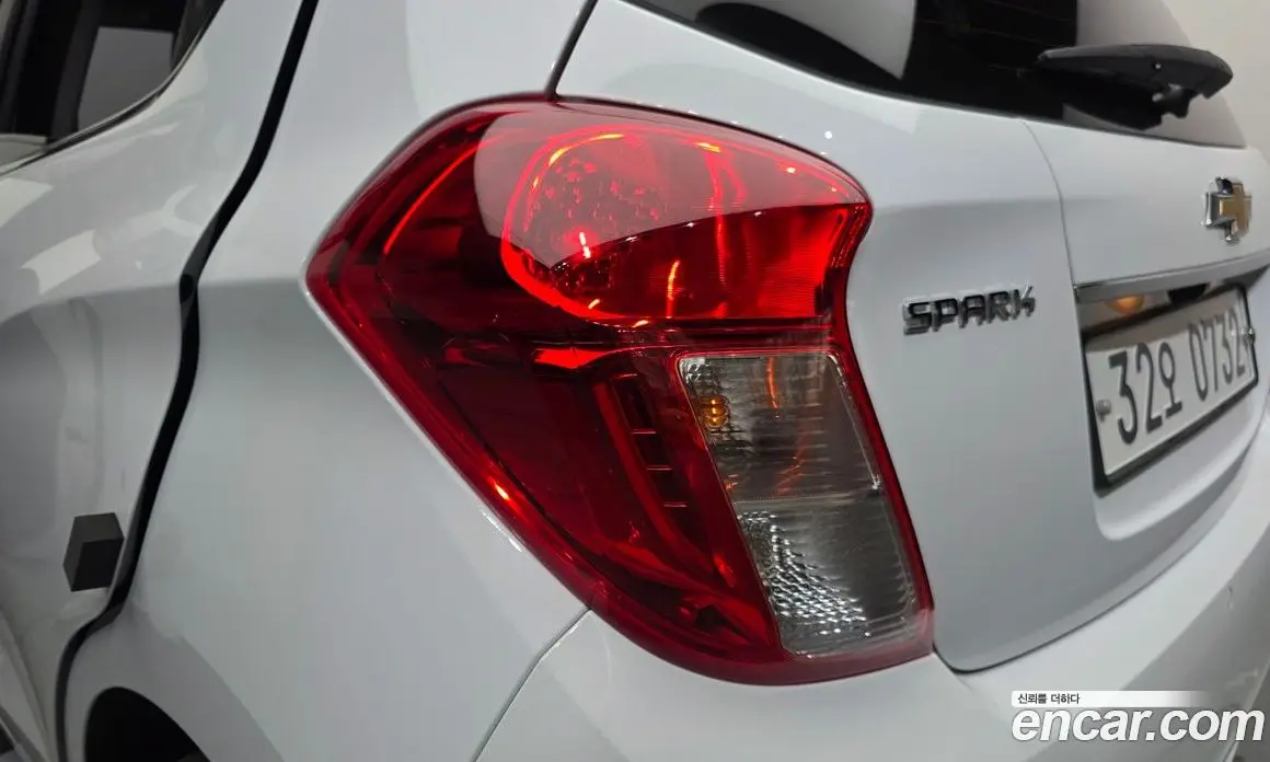 Chevrolet Spark 2016 1.0 автомат (гидро), фото 9
