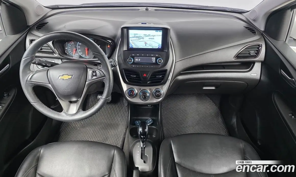 Chevrolet Spark 2016 1.0 автомат (гидро), фото 10
