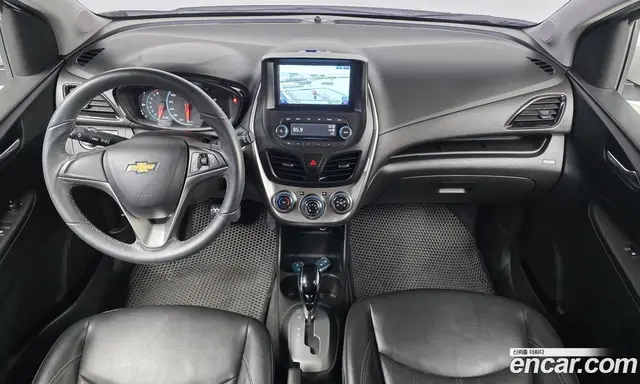 Chevrolet Spark 2016 1.0 автомат (гидро), миниатюра 10