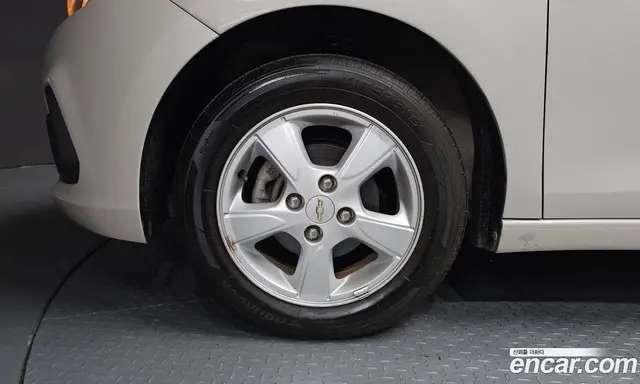 Chevrolet Spark 2016 1.0 автомат (гидро), миниатюра 5