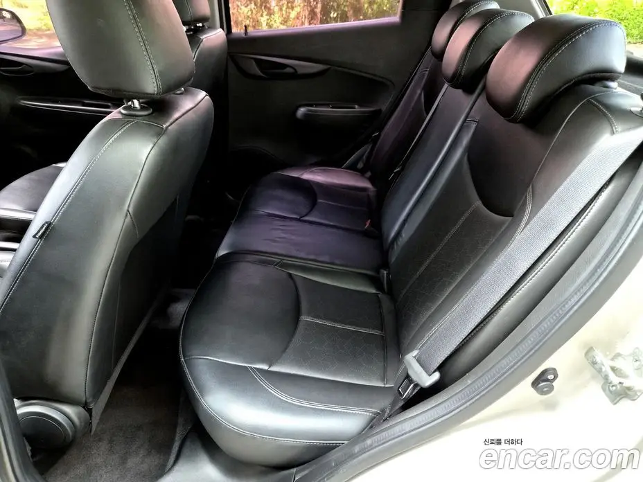 Chevrolet Spark 2016 1.0 автомат (гидро), фото 11