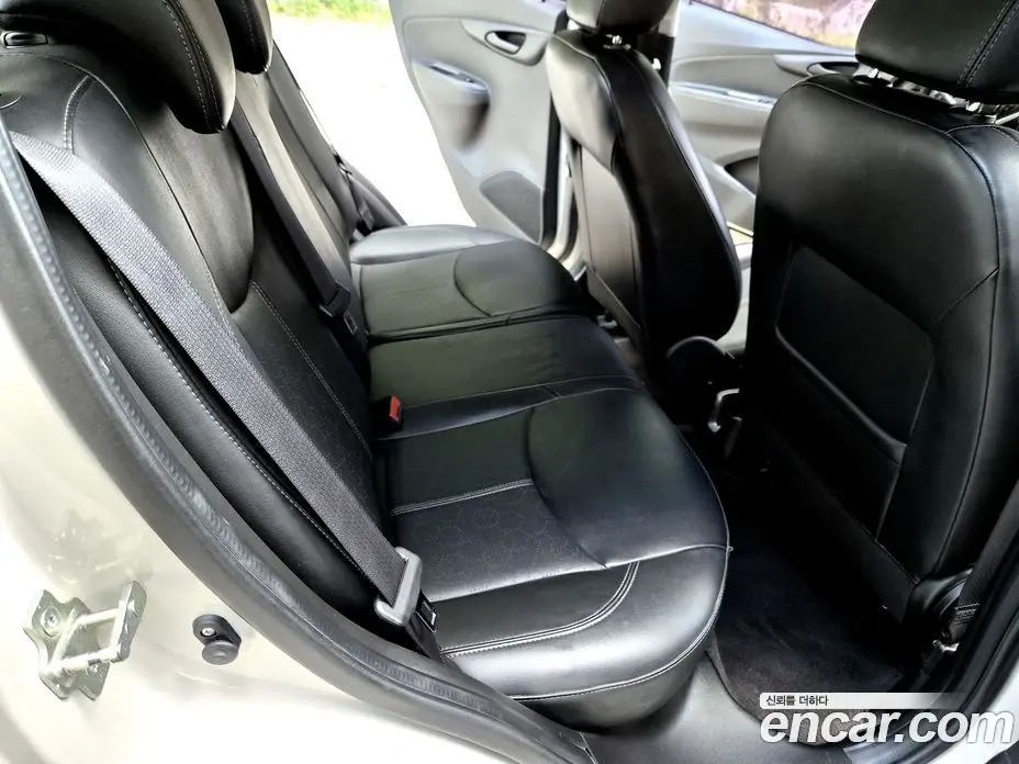 Chevrolet Spark 2016 1.0 автомат (гидро), фото 13