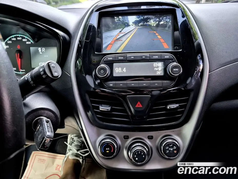 Chevrolet Spark 2016 1.0 автомат (гидро), фото 17