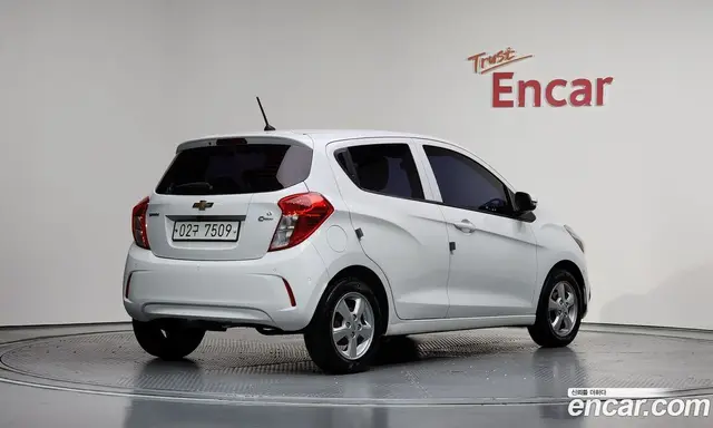 Chevrolet Spark 2017 1.0 автомат (гидро), миниатюра 2