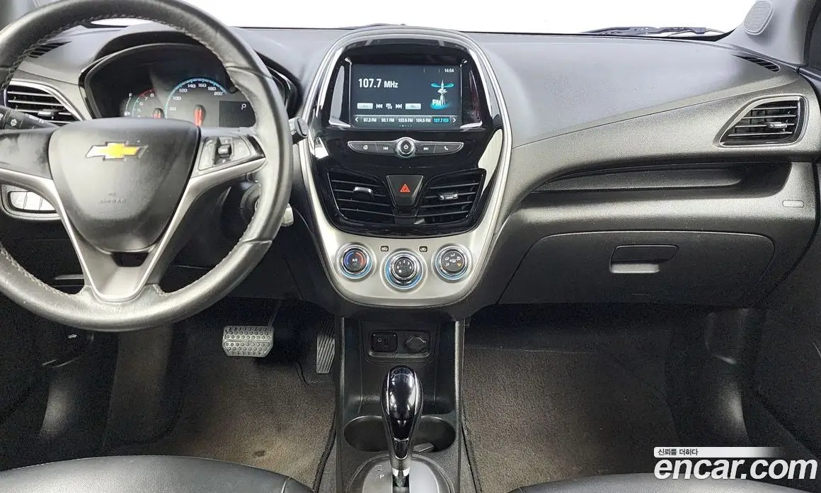 Chevrolet Spark 2017 1.0 автомат (гидро), фото 20