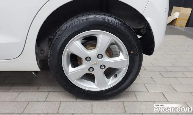 Chevrolet Spark 2017 1.0 автомат (гидро), миниатюра 7
