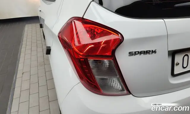 Chevrolet Spark 2017 1.0 автомат (гидро), миниатюра 9
