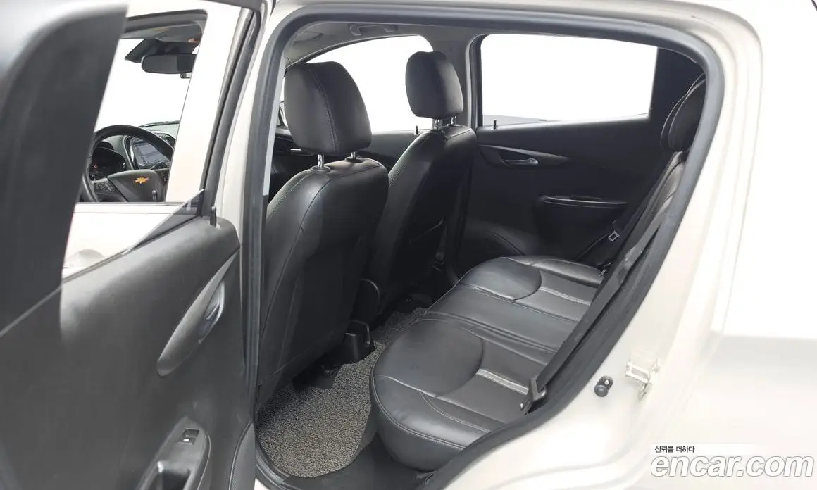 Chevrolet Spark 2020 1.0 автомат (гидро), фото 16 Chevrolet Spark 2020 1.0 автомат (гидро), фото 16