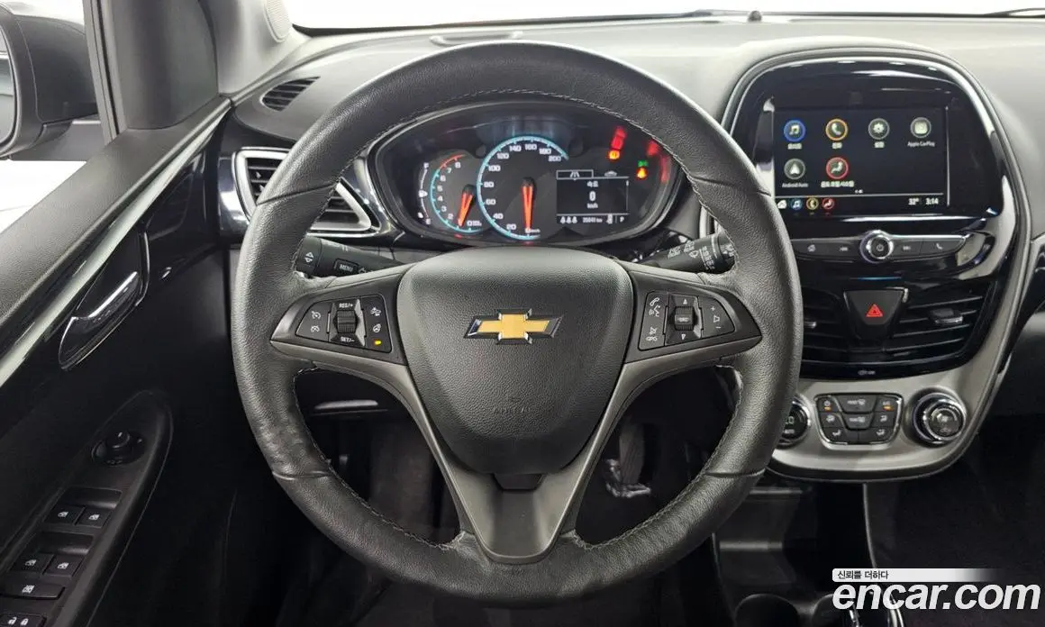 Chevrolet Spark 2022 1.0 автомат (гидро), фото 19